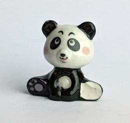 sitzender Panda 